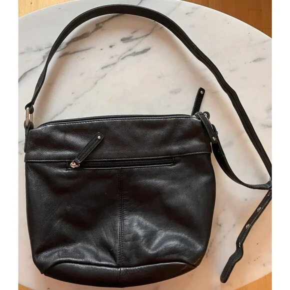 Stone Mountain Black Leather Hobo Crossbody Shoulder Bag Purse Buttery Soft - Picture 6 of 16